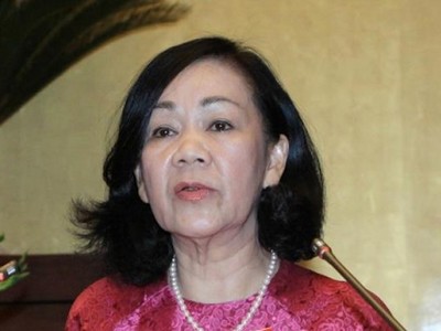 Chủ nhiệm Ủy ban các vấn đề xã hội của Quốc hội Trương Thị Mai báo cáo giải trình Quốc hội về việc cho phép kéo dài việc thực hiện chính sách hưởng bảo hiểm xã hội một lần đối với người lao động sau một năm nghỉ việc.