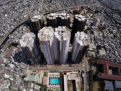 Toàn bộ dự án đã xây xong, nhận nhà ở hoặc cho thuê ngay từ tháng 9/2015. Tổng giá trị từ 1,65 - 2 tỷ đồng/căn hộ, người mua được trả chậm 5 năm (từ 9 triệu đồng/tháng/căn)