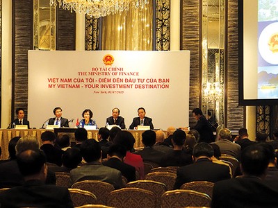 Lãnh đạo SCIC, Vinatex, HSC, Vinacomin và BIDV đối thoại với nhà đầu tư Mỹ