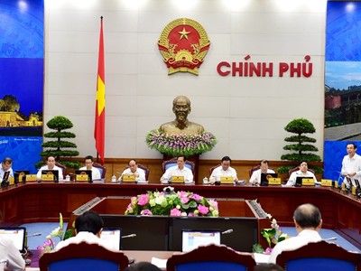 Toàn cảnh Chính phủ họp phiên thường kỳ tháng 8/2015. Ảnh: VGP/Nhật Bắc