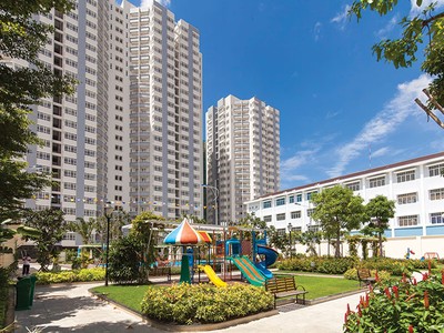 Him Lam Chợ Lớn đã sẵn sàng bàn giao, giá 1,65 tỷ đồng/căn, trả từ 9 triệu đồng/tháng trong 5 năm. Tiện ích dành cho 3 thế hệ được chú trọng giúp dự án được nhiều khách hàng mua để ở lựa chọn