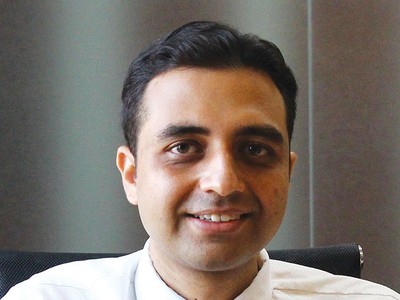 Ông Vivek Bhanot