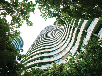 Kiến trúc gợn sóng nổi bật của City Garden tạo tầm nhìn rộng mở cho tất cả các căn hộ