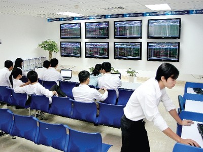 Sau ba năm thực hiện tái cấu trúc, nhiều CTCK đã xây dựng được nền tảng hoạt động rất tốt