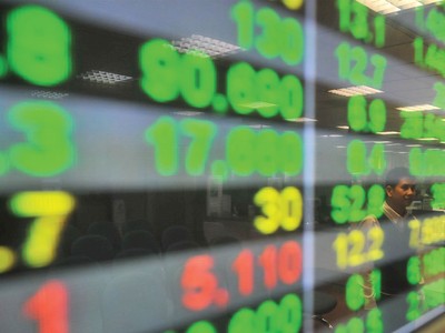 Sắc xanh trên TTCK nhiều khả năng sẽ ít đi nếu FED tăng lãi suất đồng USD