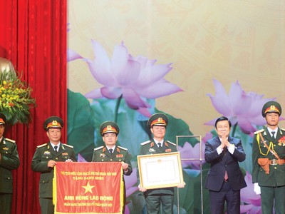 Chủ tịch nước trao danh hiệu Anh hùng Lao động cho MB