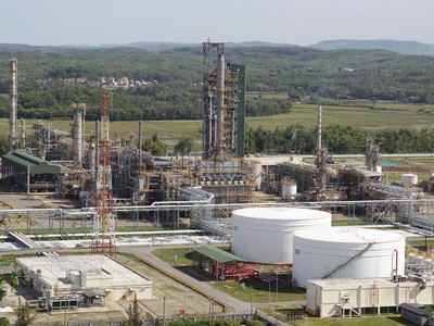 Kế hoạch kinh doanh 2016 của PVN mới tính đến phương án giá dầu thấp nhất là 30 USD/thùng