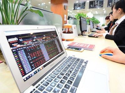 Thông tư số 202/2015/TT-BTC hướng dẫn về việc niêm yết sẽ có hiệu lực từ 1/3/2016