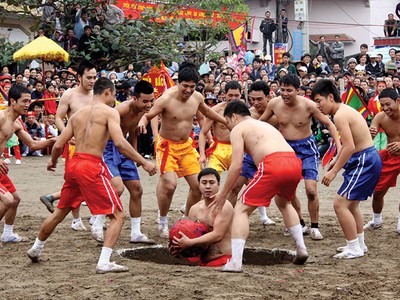 Vật cầu Kim Sơn, lễ hội hào sảng miền duyên hải