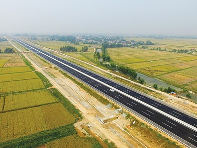 Đường cao tốc Hà Nội - Hải Phòng mở ra động lực phát triển mới cho thành phố Hải Phòng và toàn vùng Đông Bắc