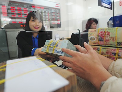 Bức tranh lợi nhuận ngân hàng 2016 chưa hết màu xám