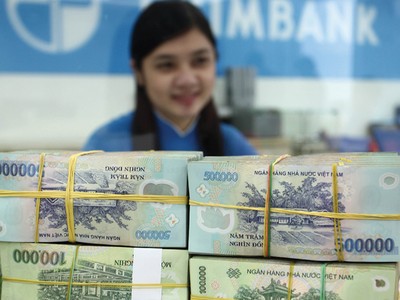 Ở Việt Nam, cấu trúc tài chính hiện nay dựa chủ yếu vào hệ thống ngân hàng
