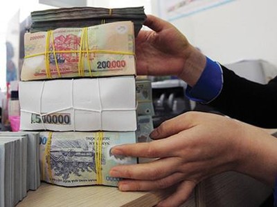 Lợi nhuận của các ngân hàng thương mại đã giảm mạnh trong 3 năm gần đây do ảnh hưởng bởi nợ xấu tăng cao