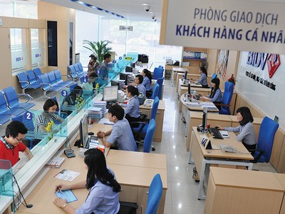 Tại BIDV, lãi suất cho vay ngắn hạn được điều chỉnh giảm đến 0,5%/năm vào cuối tháng 4/2016 đối với các khách hàng tốt