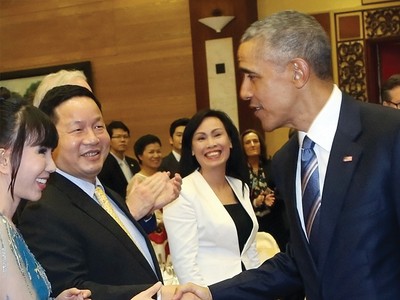 Tổng thống Obama giao lưu cùng các doanh nhân Việt tại tiệc chiêu đãi tối 23/5  