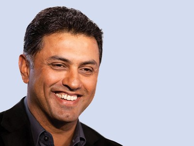 Chủ tịch SoftBank được trả lương ngang ngửa Tim Cook