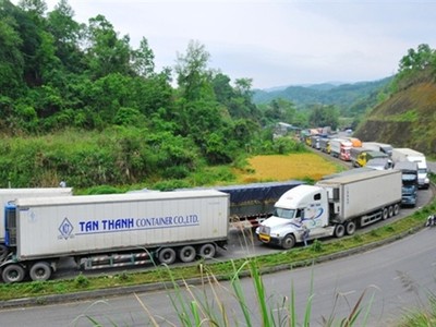 Đoạn Quốc lộ 1 qua cửa khẩu Tân Thanh - Lạng Sơn thường xuyên quá tải