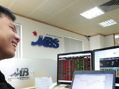 Chứng khoán MB: Doanh thu 5 tháng tăng 76,9%