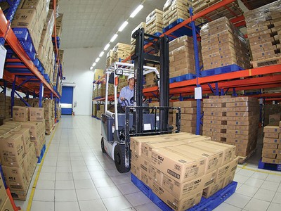 Giữ chữ tín trong kinh doanh, AAA đang hưởng trái ngọt khi khách hàng truyền thống từ 3-10 năm của Công ty hiện đóng góp tới 79% doanh thu hàng năm