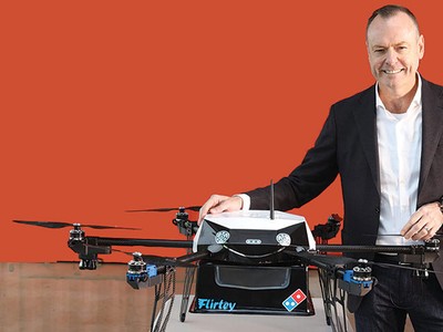 CEO Domino: Ý tưởng giao pizza bằng máy bay không người lái