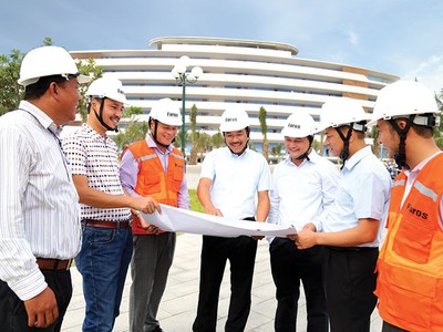 Niềm đam mê công việc đã gắn kết mọi người trong Công ty ngay từ những ngày đầu làm việc cùng nhau