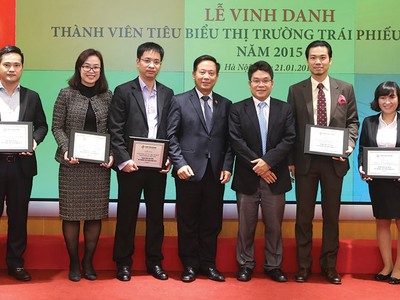 Trong 7 năm qua, Bộ Tài chính, UBCK, HNX và các thành viên thị trường đã nỗ lực không ngừng để đưa thị trường TPCP từ phát triển sơ khai đến tiệm cận với khu vực