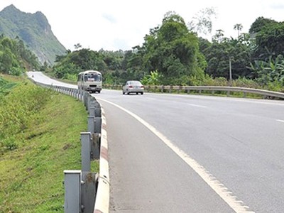 Công ty TNHH BOT QL6 – Hòa Lạc – Hòa Bình cho biết là đã nhiều lần trao đổi bàn bạc nhưng phía Ngân hàng SHB vẫn chưa chịu nối lại việc giải ngân dù đã đồng ý tài trợ hơn 80% vốn cho dự án