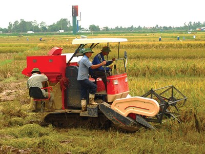 Với Agribank, ưu tiên hàng đầu là tiếp tục đẩy mạnh đầu tư tín dụng phát triển nông nghiệp an toàn, hiệu quả và bền vững