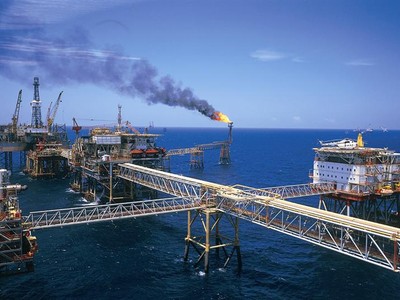 Cổ phiếu dầu khí còn sóng