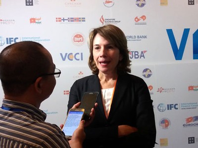 Bà Virginia Foote, Chủ tịch Phòng Thương mại Hoa Kỳ tại Việt Nam (Amcham) 