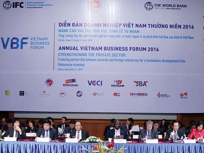 Tạo điều kiện thông thoáng cho nới room, thúc doanh nghiệp lên sàn... là những vấn đề Nhóm công tác thị trường vốn tiếp tục kiến nghị lên Chính phủ tại VBF 2016  