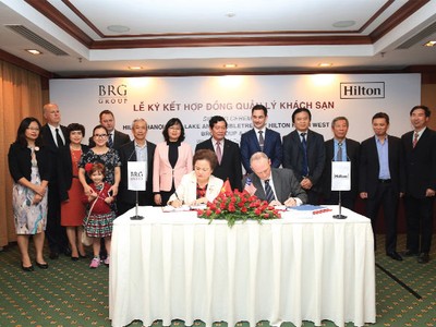 Khách sạn Thắng Lợi hợp tác với Hilton Worldwide