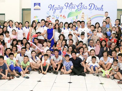 Tinh thần “VINARE là một gia đình” đã được lan tỏa trong toàn thể đội ngũ cán bộ, 
nhân viên Tổng công ty