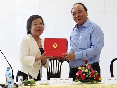 Thủ tướng Nguyễn Xuân Phúc thăm và làm việc tại Vĩnh Hoàn hồi tháng 6/2016