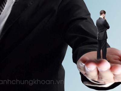 Chuyện quanh những “giám đốc bù nhìn”