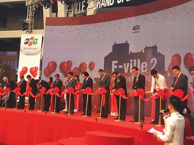 FPT khai trương trung tâm xuất khẩu phần mềm lớn nhất Việt Nam