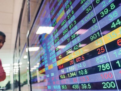 Dòng tiền đã đổ vào cổ phiếu bất động sản, giúp nhóm cổ phiếu này tăng giá trên 20% trong 1 tháng qua