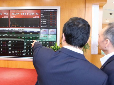 Việc bán vốn nhà nước không thể thực hiện ồ ạt ngay từ thời điểm cổ phần hóa