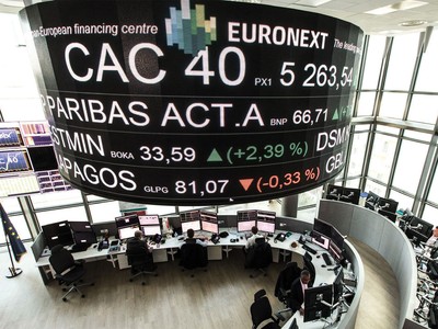 Giới đầu tư lấy lại niềm tin sau kết quả vòng một bầu cử Tổng thống Pháp