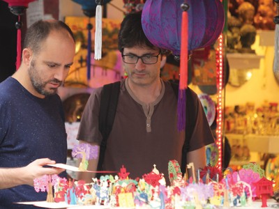 Du lịch có thể trở thành ngành kinh tế mũi nhọn hay không nằm ở bài toán phát triển hạ tầng và các sản phẩm du lịch. Ảnh: Dũng Minh