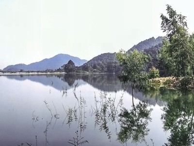 Trải nghiệm phượt đêm trên núi Hàm Lợn