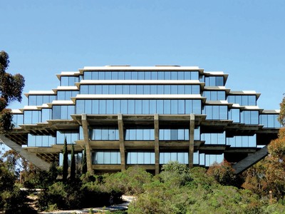 Thư viện Geisel khoa học viễn tưởng trở thành sự thực