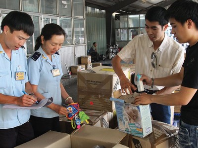 Ứng dụng công nghệ trong xuất nhập khẩu tăng mạnh