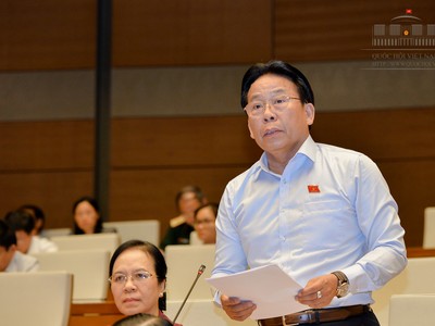 Đại biểu Nghiêm Vũ Khải - TP.Hải Phòng đề xuất các nội dung chính sách về chuyển giao công nghệ cần được bao quát. Ảnh: Quochoi.vn