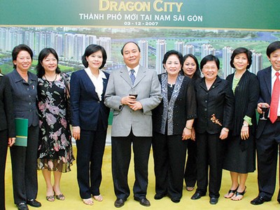 Thủ tướng chính phủ Nguyễn Xuân Phúc chúc mừng sự kiện công bố khu đô thị Dragon City