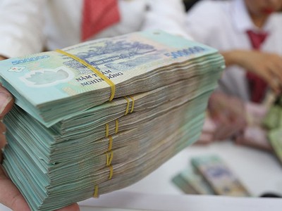 Lành mạnh hóa hệ thống ngân hàng thương mại thông qua xử lý nợ xấu và nâng vốn chủ sở hữu là ưu tiên chính sách hàng đầu