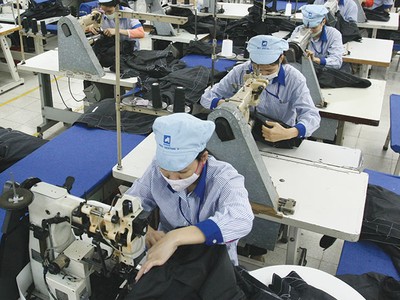 6 tháng đầu năm, May 10 lãi 30,27 tỷ đồng