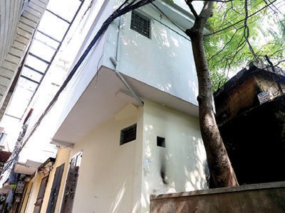 Hà Nội còn tồn tại 132 nhà “siêu mỏng, siêu méo”