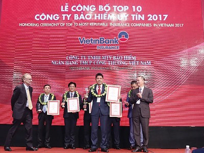 Bảo hiểm VietinBank được vinh danh trong Top 10 Công ty bảo hiểm uy tín nhất Việt Nam 2017