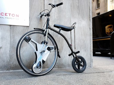 Bánh xe điện có thể lắp vào mọi xe đạp